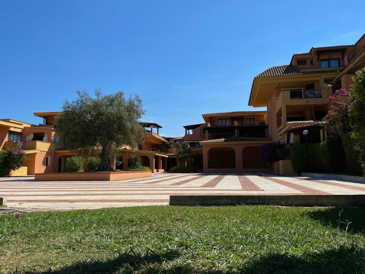 Ampio Trilocale Sul Golfo Di Marinella Vila Marinella  Exterior foto